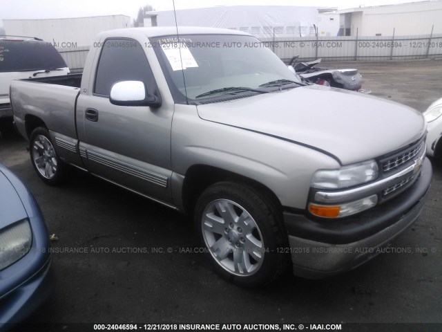 1GCEC14V92Z164239 - 2002 CHEVROLET SILVERADO C1500 TAN photo 1