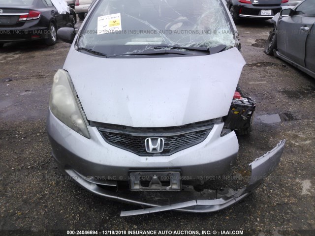 JHMGE8H27AC016537 - 2010 HONDA FIT SILVER photo 10