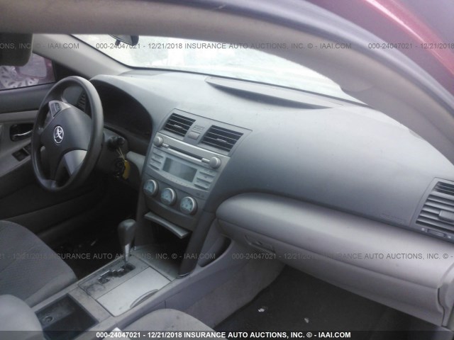 4T1BE46K17U092762 - 2007 TOYOTA CAMRY NEW GENERAT CE/LE/XLE/SE RED photo 5