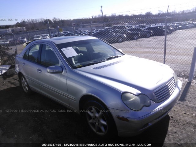 WDBRF61J84E015966 - 2004 MERCEDES-BENZ C 240 SILVER photo 1