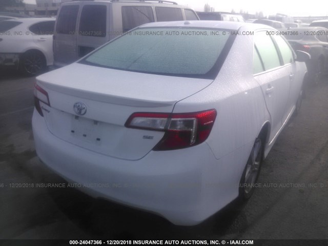 4T1BF1FK2EU390732 - 2014 TOYOTA CAMRY L/SE/LE/XLE 白色 照片 4