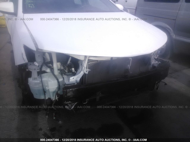 4T1BF1FK2EU390732 - 2014 TOYOTA CAMRY L/SE/LE/XLE 白色 照片 6