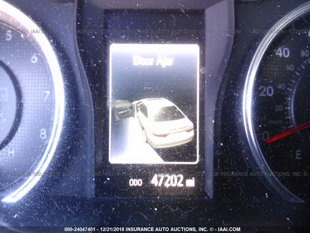 4T1BF1FK2GU151815 - 2016 TOYOTA CAMRY LE/XLE/SE/XSE 黑色 照片 7