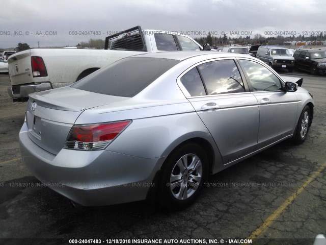 JHMCP26408C000345 - 2008 HONDA ACCORD LXP SILVER photo 4