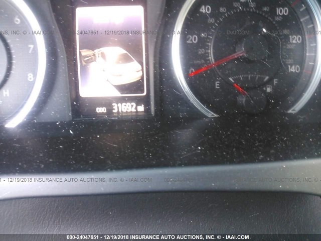 4T1BF1FK7FU075202 - 2015 TOYOTA CAMRY LE/XLE/SE/XSE GRAY photo 7