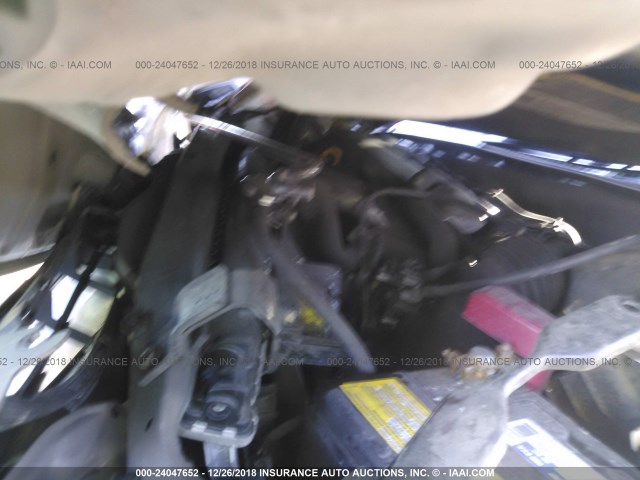 1NXBR12E0XZ282622 - 1999 TOYOTA COROLLA VE/CE/LE 银色 照片 10