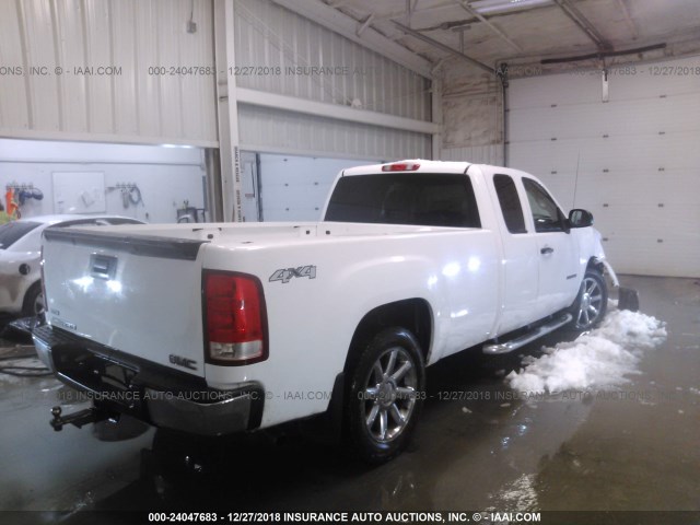 1GTR2TE05CZ250166 - 2012 GMC SIERRA K1500 WHITE photo 4