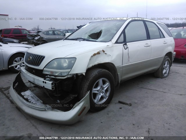 JT6HF10U6Y0124108 - 2000 LEXUS RX 300 WHITE photo 2