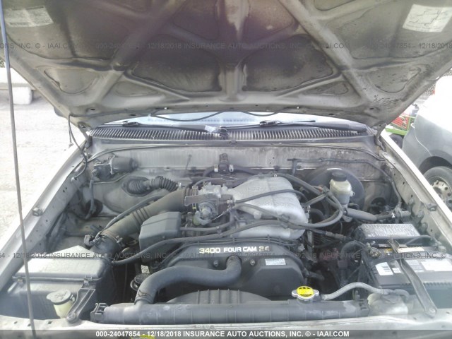 5TEGN92NX2Z059881 - 2002 TOYOTA TACOMA DOUBLE CAB PRERUNNER GOLD photo 10