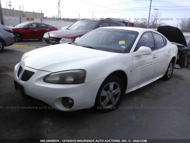2G2WP552581146363 - 2008 PONTIAC GRAND PRIX თეთრი ფოტო 2