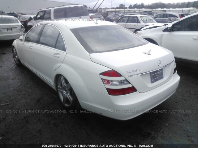 WDDNG71X47A026097 - 2007 MERCEDES-BENZ S 550 WHITE photo 3