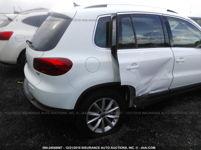 WVGRV7AX4HK007686 - 2017 VOLKSWAGEN TIGUAN WOLFSBURG WHITE photo 6