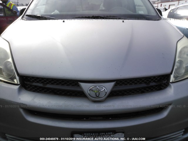 5TDZA23C95S268085 - 2005 TOYOTA SIENNA CE/LE SILVER photo 6