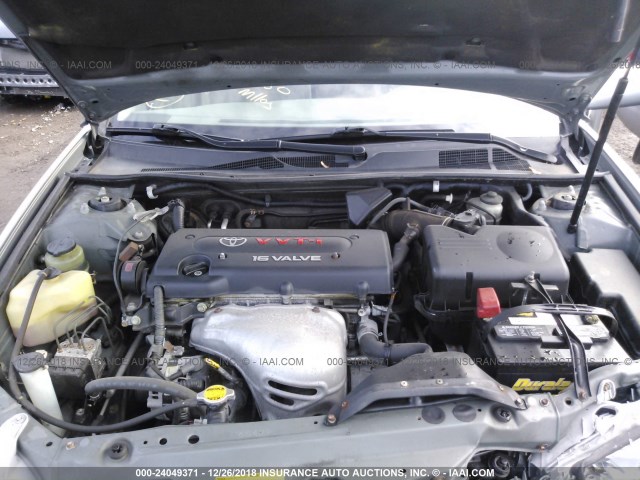 JTDBE32K963062336 - 2006 TOYOTA CAMRY LE/XLE Күміс фото 10