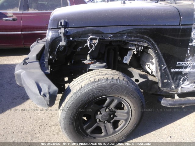 1C4AJWAG5DL618984 - 2013 JEEP WRANGLER SPORT BLACK photo 6