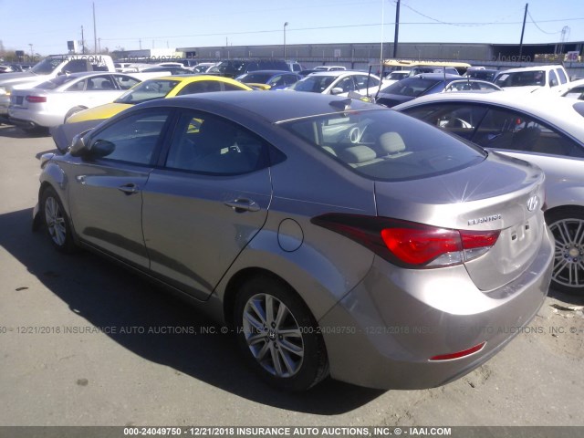 5NPDH4AE1GH743520 - 2016 HYUNDAI ELANTRA SE/SPORT/LIMITED BROWN photo 3