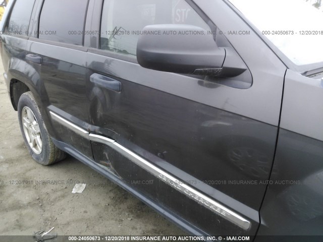 1J4GR48K55C692709 - 2005 JEEP GRAND CHEROKEE LAREDO/COLUMBIA/FREEDOM 灰色 照片 6