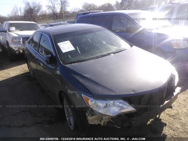 4T1BF1FK5DU215938 - 2013 TOYOTA CAMRY L/SE/LE/XLE 灰色 照片 1