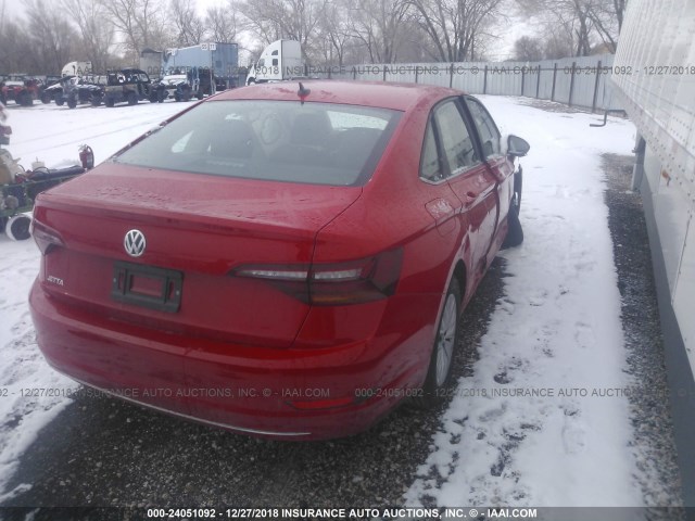 3VWC57BU3KM071472 - 2019 VOLKSWAGEN JETTA S/SE/R-LINE RED photo 4