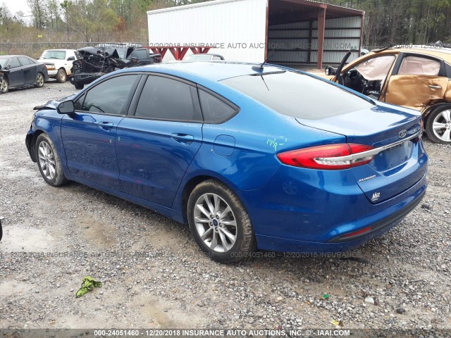 3FA6P0H71HR125128 - 2017 FORD FUSION SE BLUE photo 3