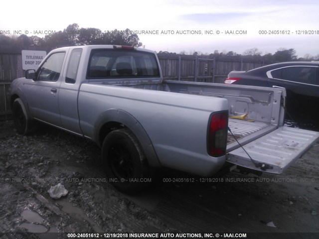 1N6DD26S82C360884 - 2002 NISSAN FRONTIER KING CAB XE SILVER photo 3