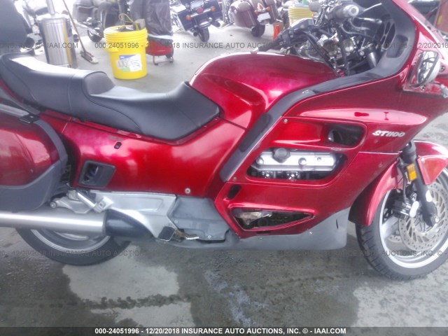 JH2SC2600PM300330 - 1993 HONDA ST1100 RED photo 8