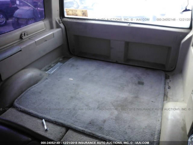 1FMCU14T2KUC32876 - 1989 FORD BRONCO II შავი ფოტო 8