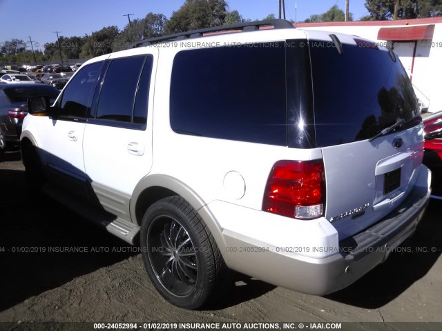 1FMFU17545LA70530 - 2005 FORD EXPEDITION EDDIE BAUER WHITE photo 3