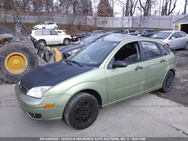 1FAFP37N77W118259 - 2007 FORD FOCUS ZX5/S/SE/SES GREEN photo 2