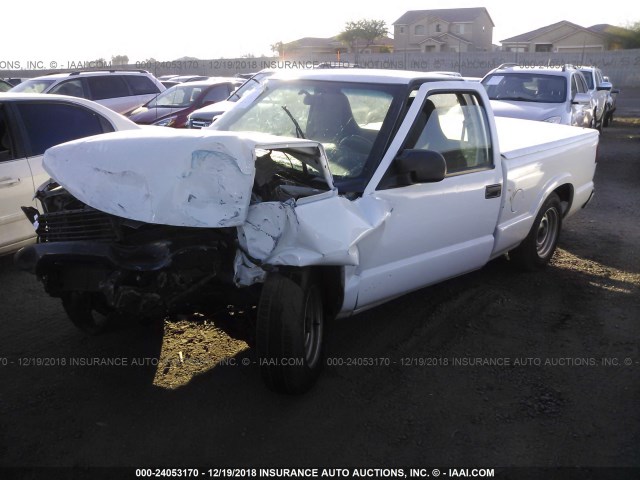 1GTCS14H838175292 - 2003 GMC SONOMA WHITE photo 2