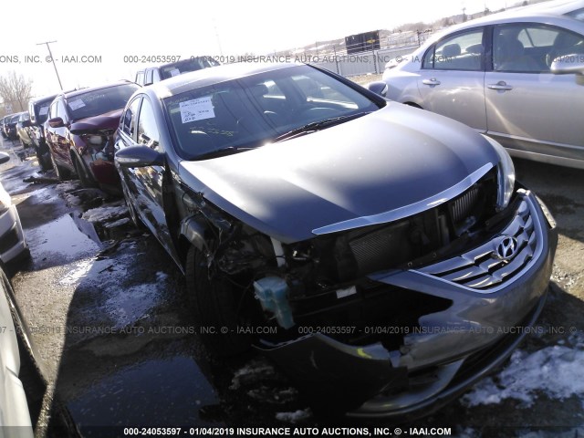 5NPEC4AB4DH670485 - 2013 HYUNDAI SONATA SE/LIMITED GRAY photo 1