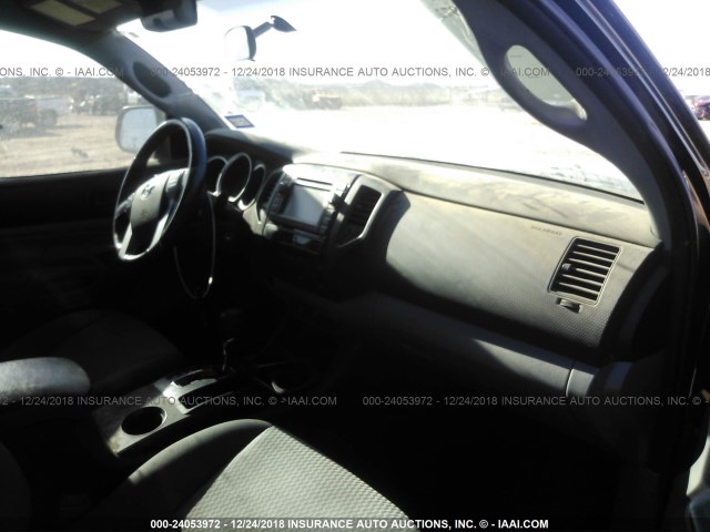 5TFJU4GN8DX046870 - 2013 TOYOTA TACOMA DOUBLE CAB PRERUNNER BLACK photo 5