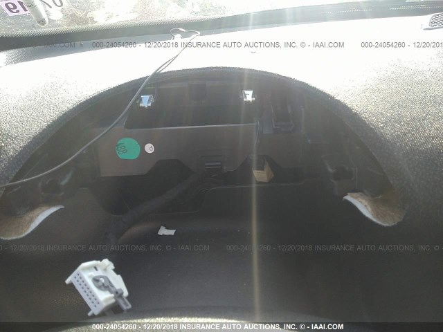 WMEEJ3BA6EK753247 - 2014 SMART FORTWO PURE/PASSION SILVER photo 7