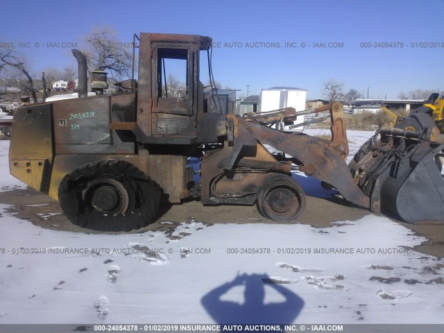 L123063E - 1992 CASE FRONT END LOADER  YELLOW photo 6