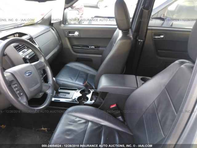 1FMCU9EG3BKA96558 - 2011 FORD ESCAPE LIMITED GRAY photo 5