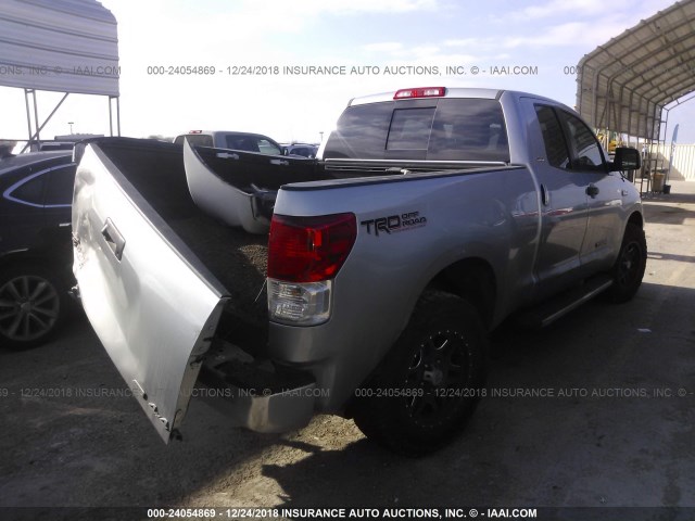 5TFUW5F19BX167044 - 2011 TOYOTA TUNDRA DOUBLE CAB SR5 SILVER photo 4