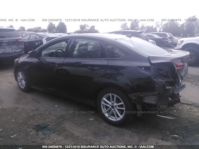 1FADP3F25HL219219 - 2017 FORD FOCUS SE BLACK photo 3