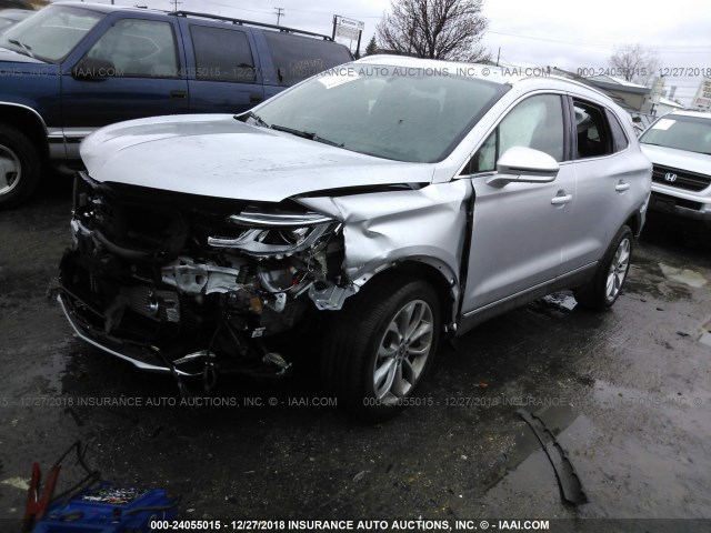 5LMTJ2DH1HUL03534 - 2017 LINCOLN MKC SELECT SILVER photo 2