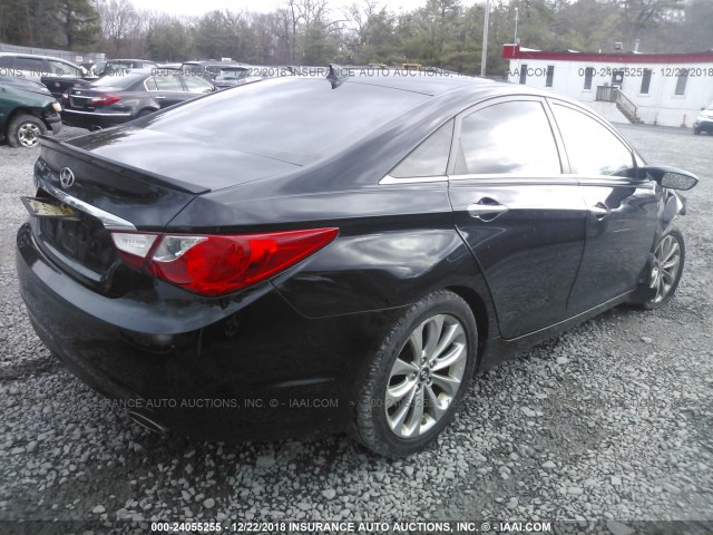 5NPEC4ACXDH759549 - 2013 HYUNDAI SONATA SE/LIMITED BLACK photo 4