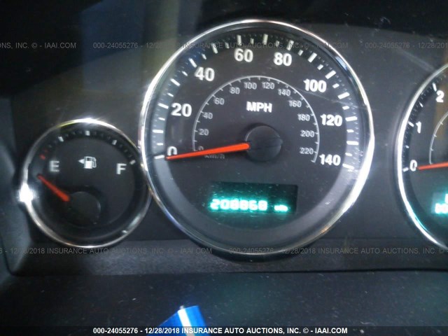 1J8HG48P57C529145 - 2007 JEEP COMMANDER Gümüş foto 7