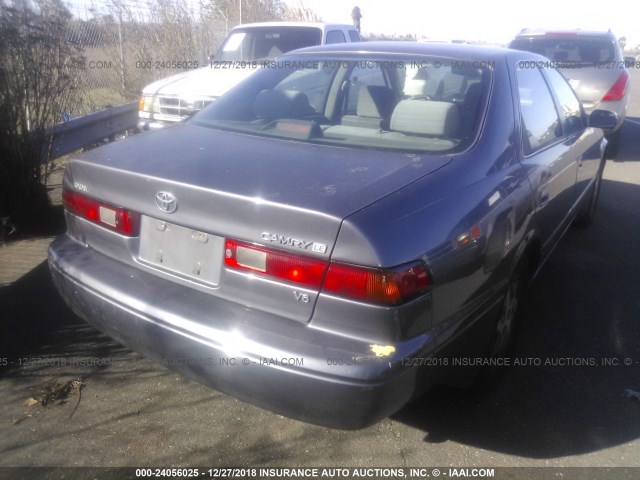 JT2BF22K4X0204627 - 1999 TOYOTA CAMRY LE/XLE 灰色 照片 4