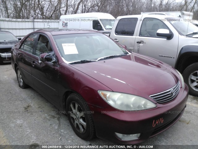 4T1BF30K95U085197 - 2005 TOYOTA CAMRY LE/XLE/SE MAROON photo 1