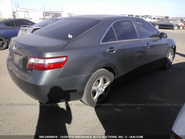 JTNBE46K573000560 - 2007 TOYOTA CAMRY NEW GENERAT CE/LE/XLE/SE GRAY photo 4