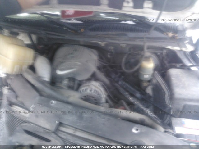 1GKEK13Z52R147076 - 2002 GMC YUKON WHITE photo 10