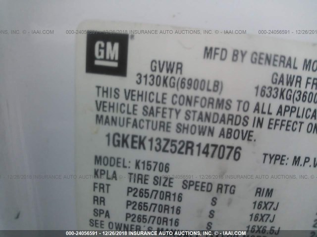 1GKEK13Z52R147076 - 2002 GMC YUKON WHITE photo 9