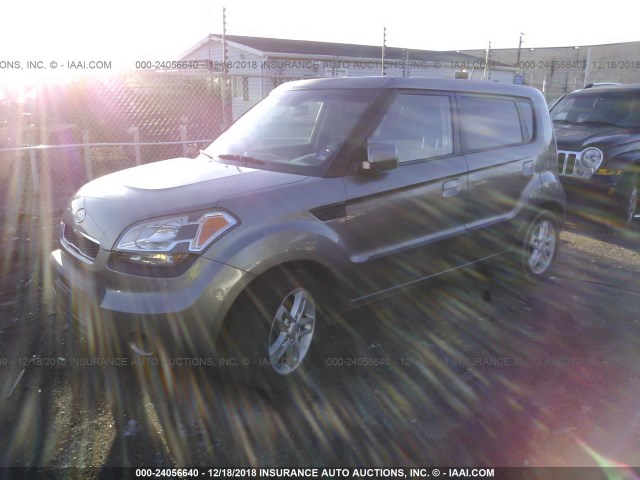 KNDJT2A22A7111360 - 2010 KIA SOUL +/!/SPORT GRAY photo 2