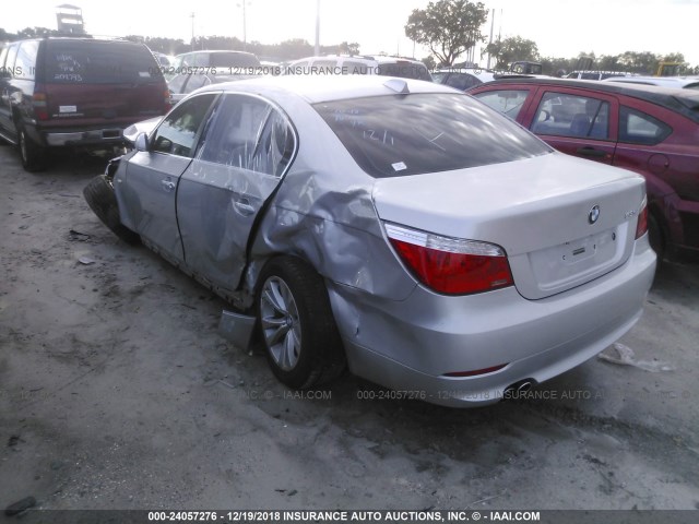 WBANW13539C160125 - 2009 BMW 535 I GRAY photo 3