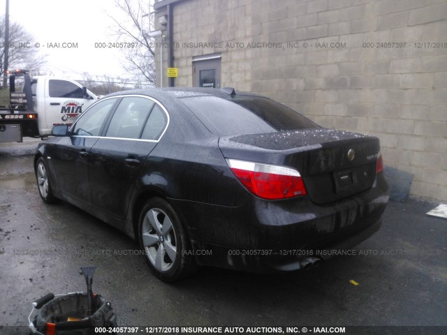 WBANF33577CS41606 - 2007 BMW 525 XI BLACK photo 3