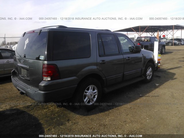 1FMRU15W83LC21245 - 2003 FORD EXPEDITION XLT GRAY photo 4