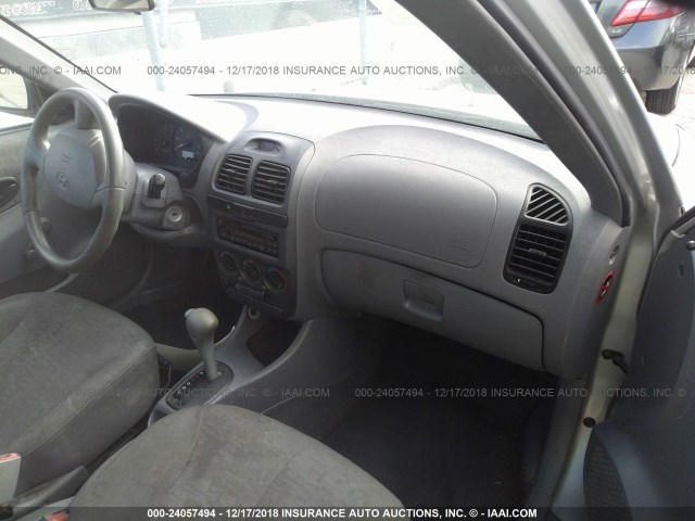 KMHCG45C15U653645 - 2005 HYUNDAI ACCENT GL SILVER photo 5